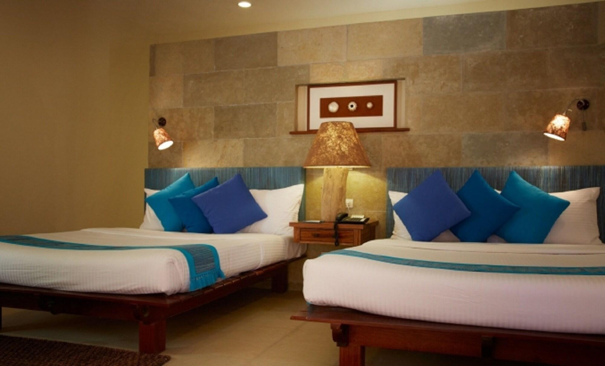 Bluewater Sumilon Island Resort Extérieur photo