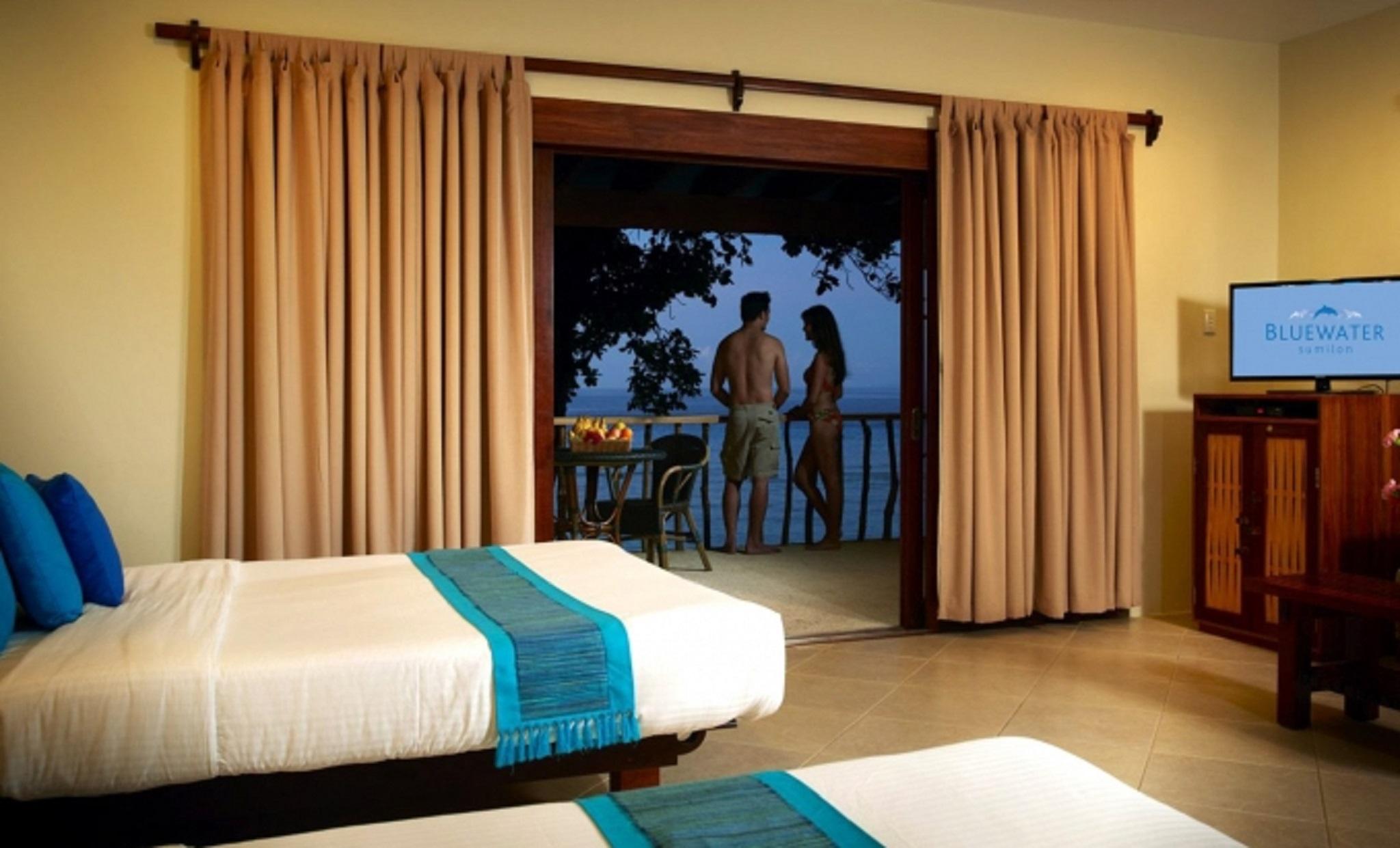 Bluewater Sumilon Island Resort Extérieur photo